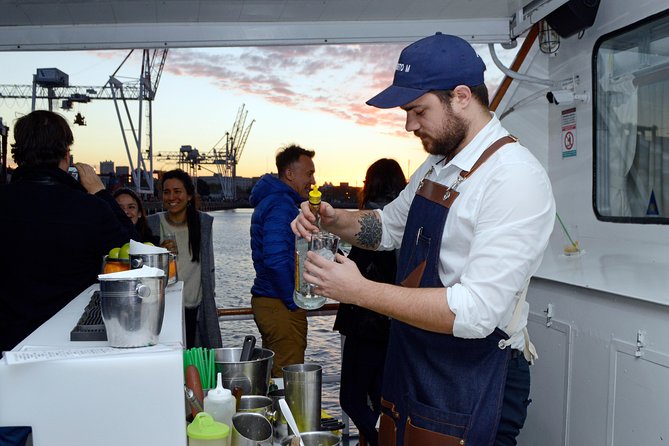 Sunset Río De La Plata & Open Bar - Inclusions