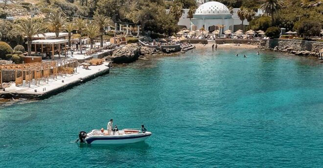 Sunset Safari Private Boat Trip - Additional Services and Costs
