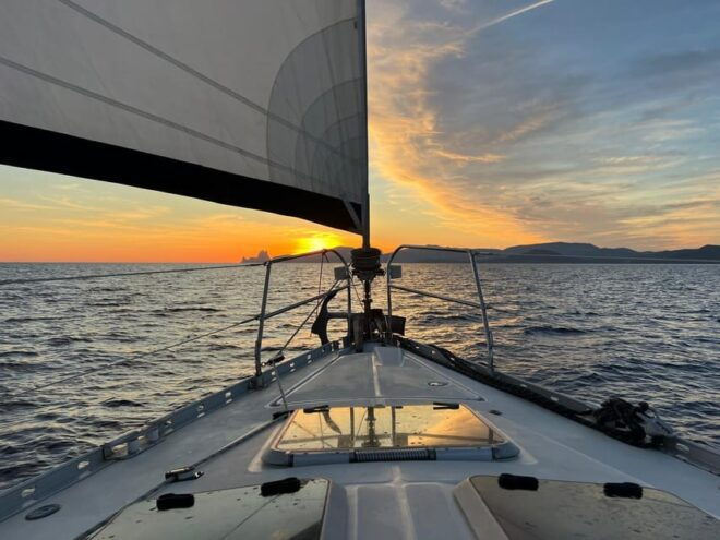 Sunset Sail South Coast of Ibiza - Languages Offered