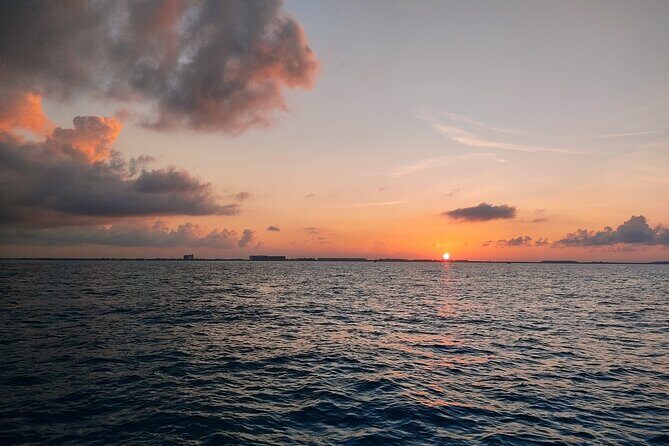 Sunset Sailing Adventure to Isla Mujeres Unlimited + Transfer from Cancún - Frequently Asked Questions