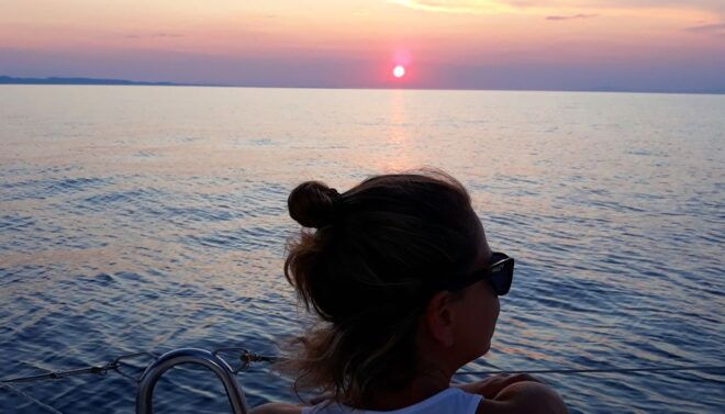 Sunset Sailing Cruise in Halkidiki - Inclusions