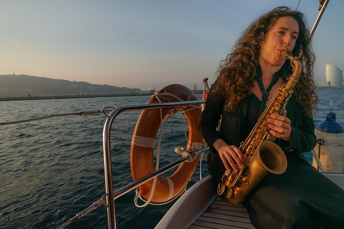 Sunset Sailing Experience With Live Sax Music in Barcelona - Live Saxophone Music Creates the Atmosphere