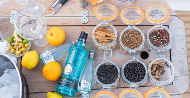 Sunset Sailing in Barcelona With Gin & Tonic Workshop - Customer Reviews