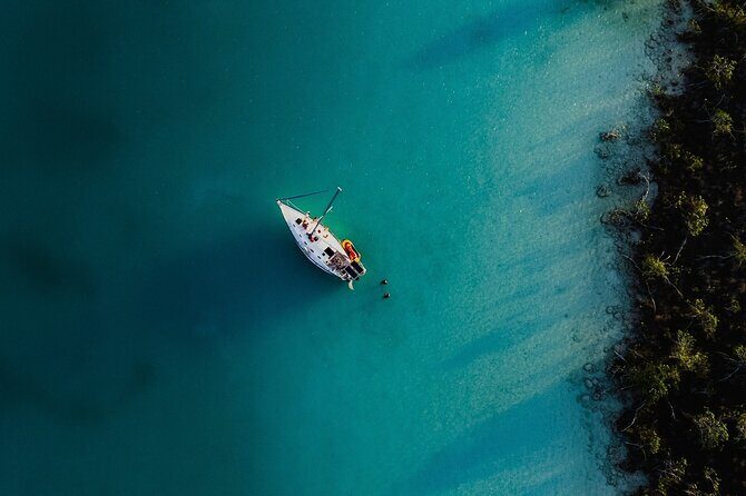 Sunset Sailing Tour in Bacalar with Outdoor Bar and Lunch - Stop 2: Canal de los Piratas