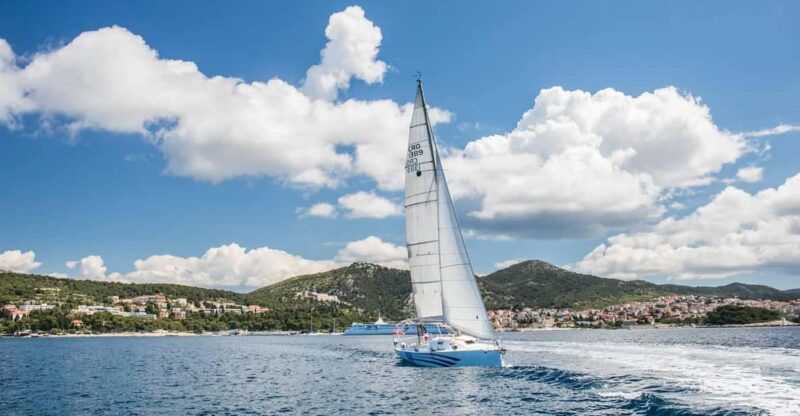 Sunset Sailing Tour on the Pakleni islands - Sunset Sailing Tour on the Pakleni Islands: A Balanced Look at a Gorgeous Croatian Escape
