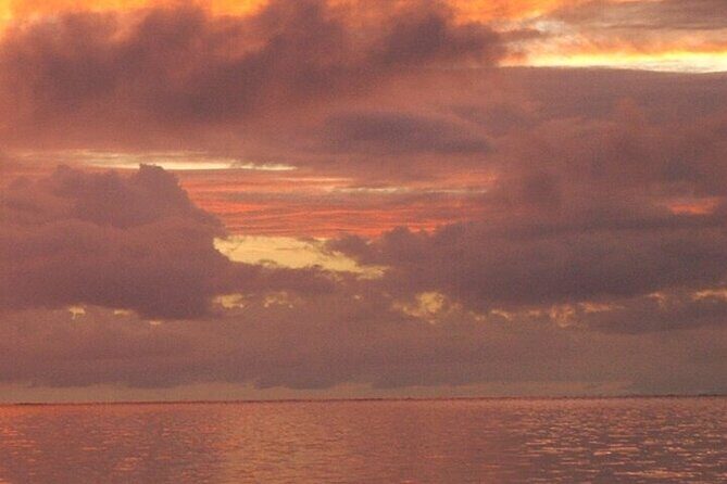 Sunset sailing trip on the Lagoon of Tahiti - FAQ