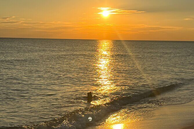 Sunset, Stand Up Paddle and Sip - Who Should Book This Tour?