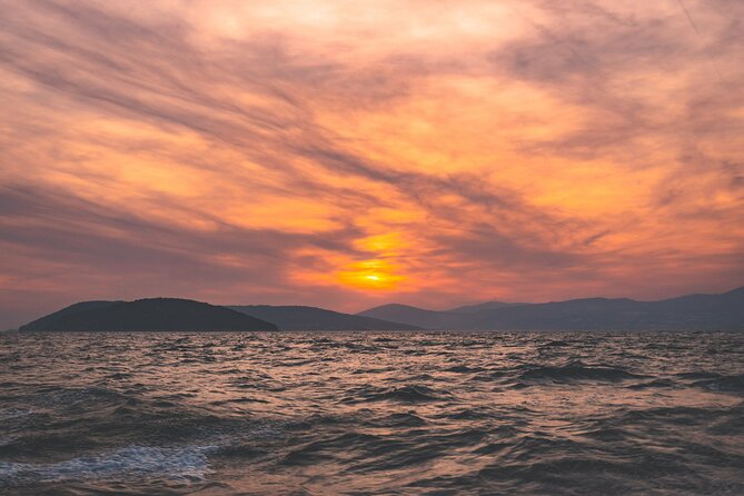 Sunset Tour From Split With Wine Included - Tour Highlights