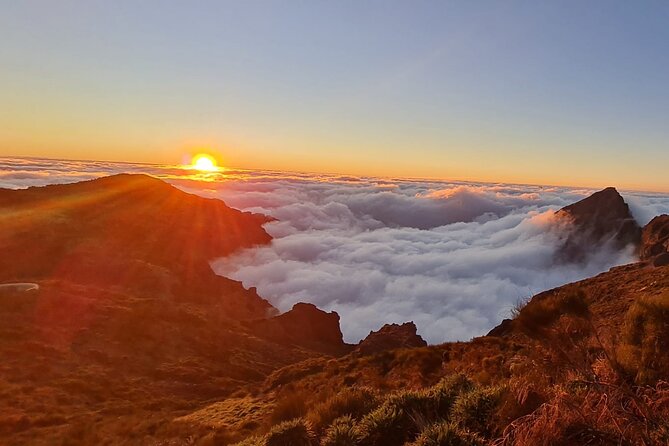 Sunset Tour in Pico Do Arieiro With Sushi and Drinks - Tour Details