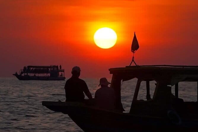 Sunset Tour of Kampong Phluk Stilts Home Village Small Group Tour - Practical Details and Considerations