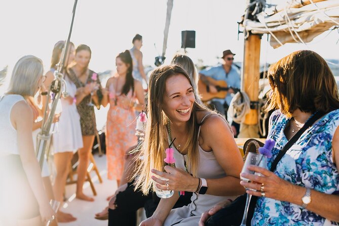 Sunset Tour With Live Music - Experience Highlights