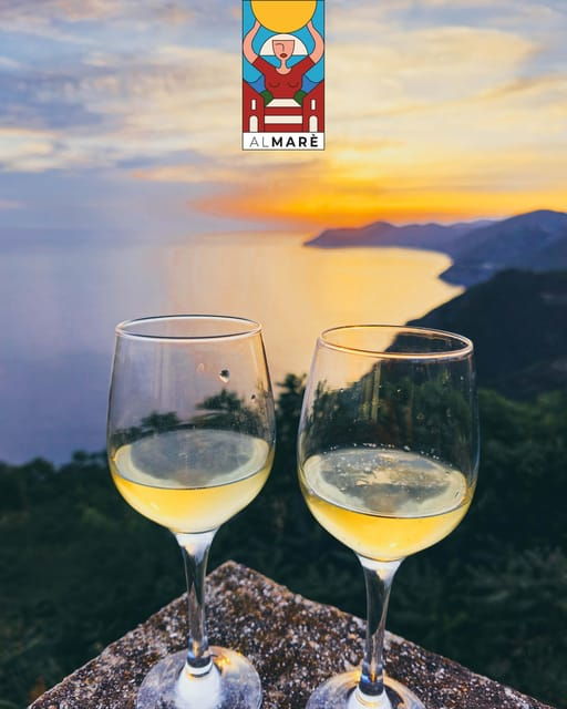 Sunset Trekking and Wine Tasting in 5 Terre (Riomaggiore) - Itinerary Details