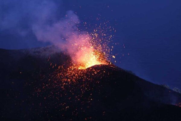 Sunset Trekking on Vulcano Stromboli - Traveler Testimonials