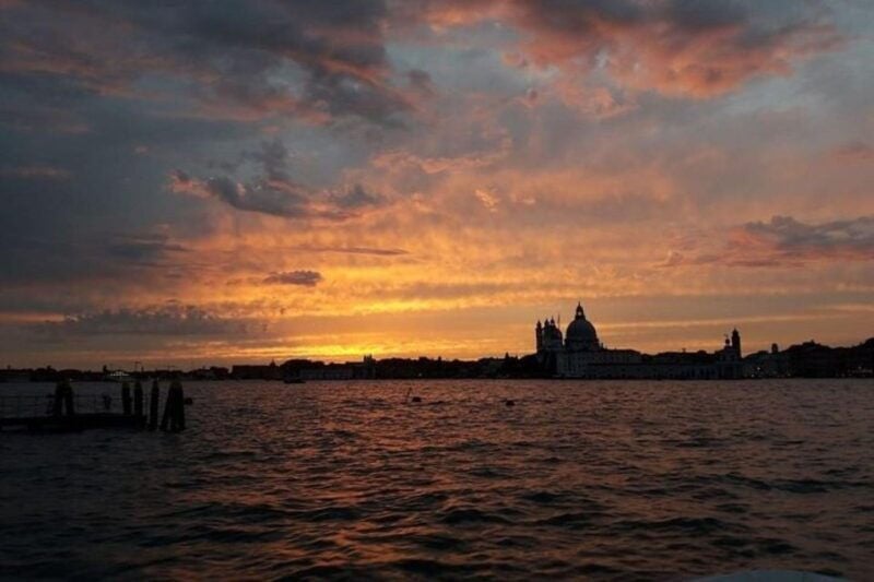 Sunset Venetian Lagoon With Prosecco - Good To Know