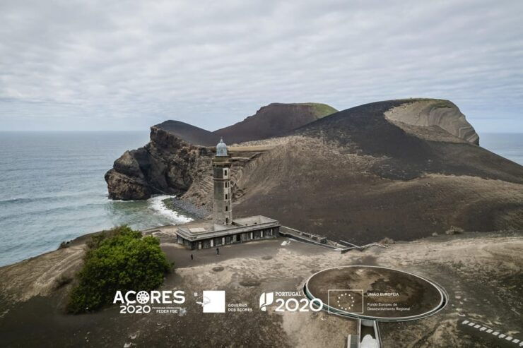 Sunset Yacht Tour With Food and Wine Tasting. - Good To Know