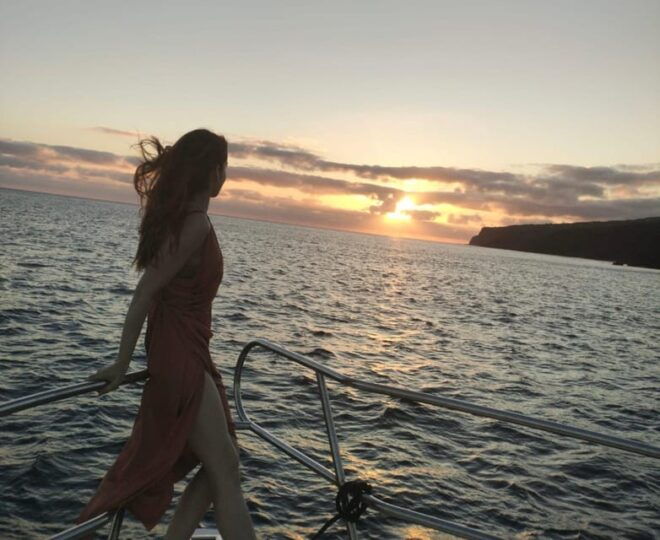 Sunset Yacht Tour With Food and Wine Tasting. - Sightseeing and Swimming