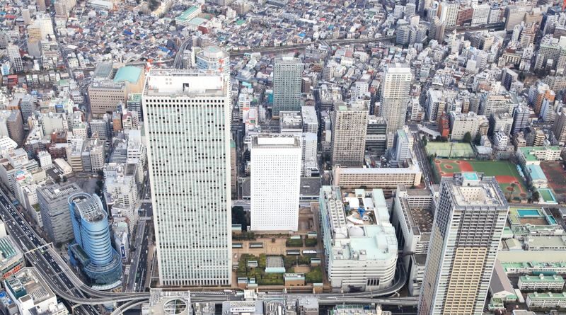 Sunshine 60 Observatory Tenbou Park Admission in Tokyo - A high-floor view with room to linger