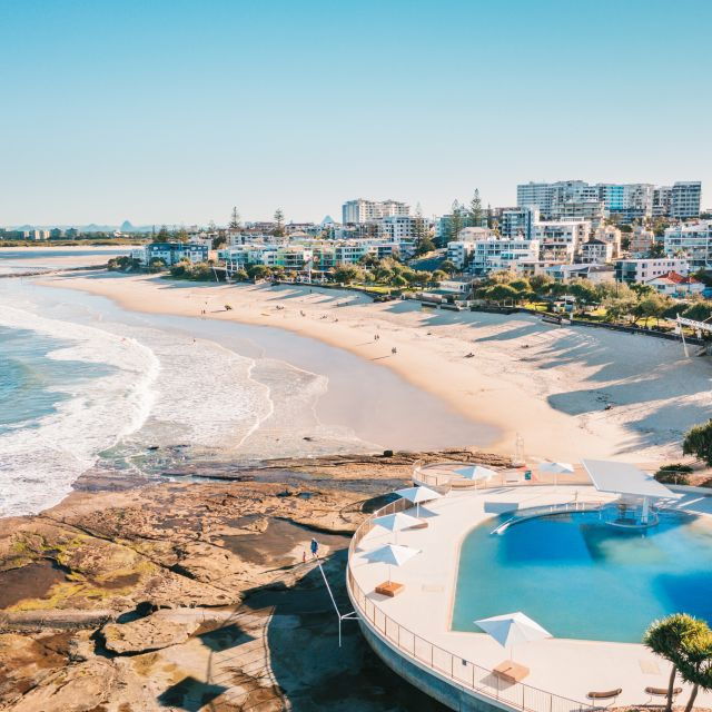 Sunshine Coast: Camels, Gin, and Beer Guided Tour - Tour Duration and Flexibility