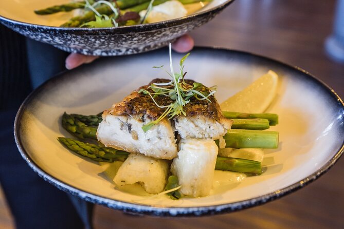 Sunshine Coast & Noosa Private Wine Tour Inc. Lunch & Tastings - Inclusions