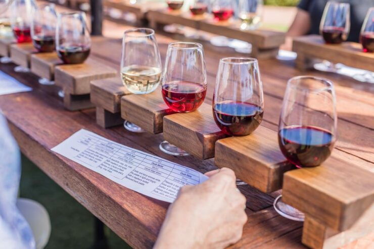 Sunshine Coast & Noosa Scenic Food & Wine Tour With Tastings - Tour Duration and Language Information