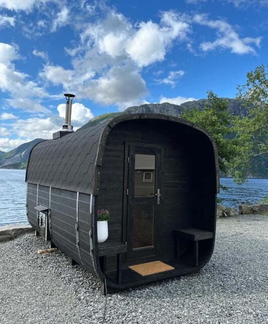 SUP N Sauna Guided Paddle Tour (Stavanger - Frafjord) - Equipment and Inclusions