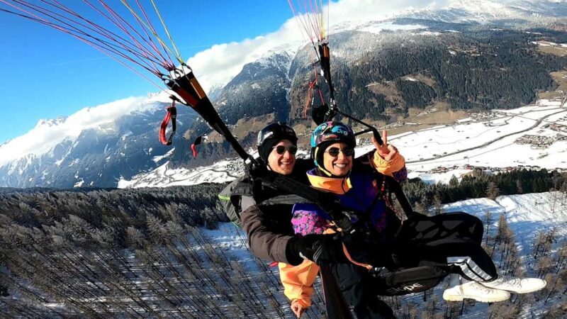 Super Combo Paragliding Flight - Discovering the Tyrol Paragliding Experience