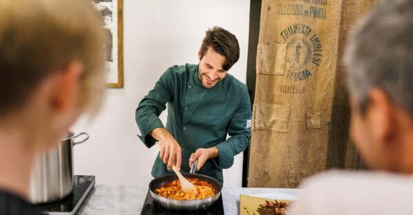 Super Fun Pasta and Gelato Cooking Class by the Vatican - Souvenir Shop and Takeaways