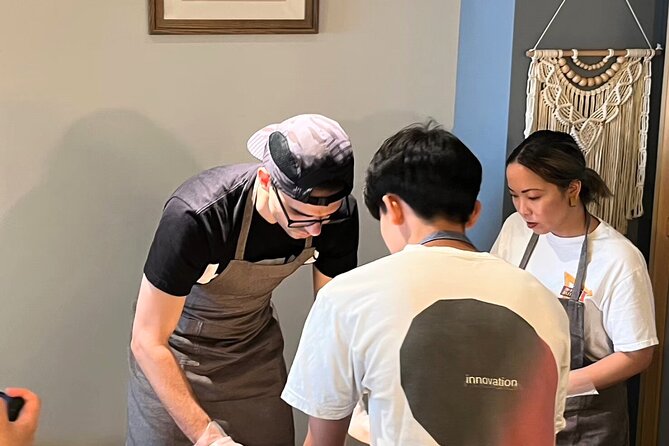 Super Long Sushi Roll & Meet up With Japanese - Background