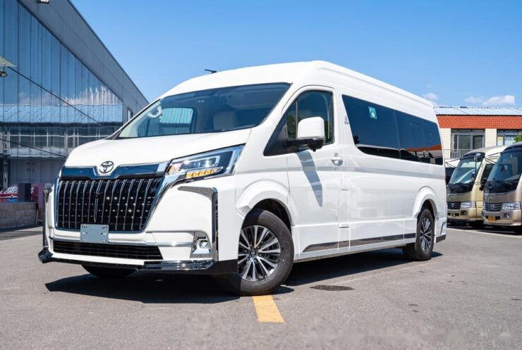 Superior Private Transfer Between CUN Airport and Cancun - Pickup and Drop-off