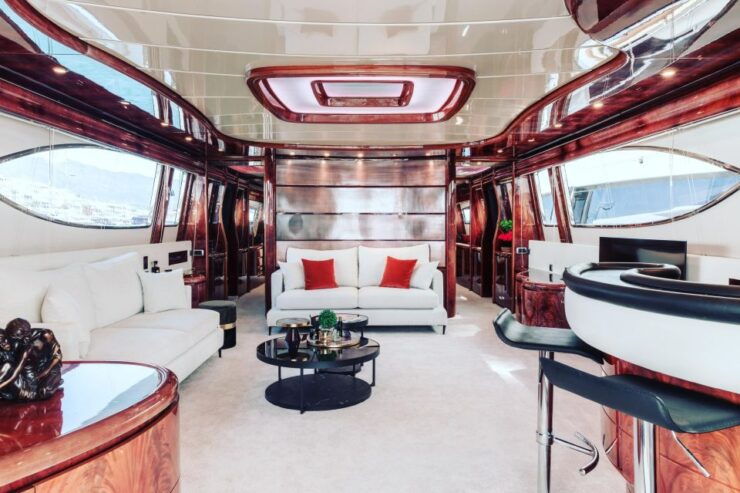 Superyacht 8Hour Charter:12 Passengers:Drinks and Food Inc. - Experience Description