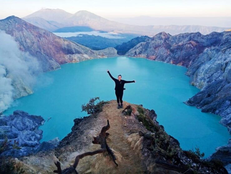 Surabaya: 4 Days 3 Nights Ijen Tumpak Sewu Bromo With Hotel - Key Points