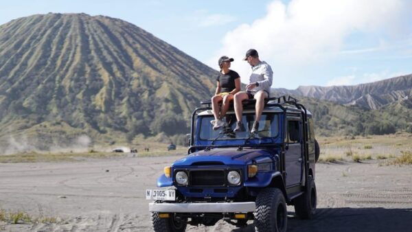 Surabaya: 4D3N Bromo Sewu Ijen Include Lodge & Airport Pickup - Customer Feedback and Ratings