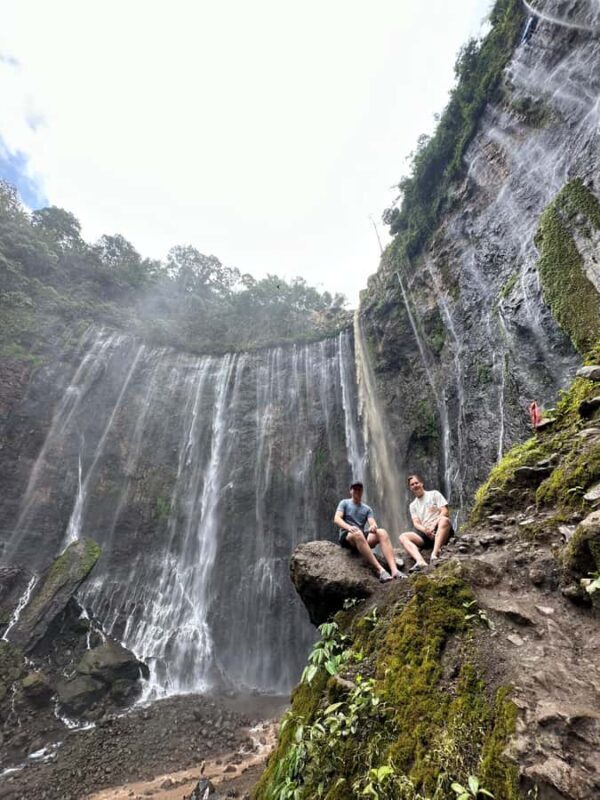 Surabaya/Malang: Budget Friendly Tumpak Sewu Waterfall Tour - The Sum Up