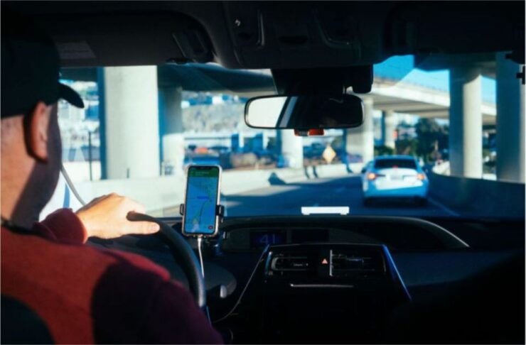 Surabaya & Malang: Private Transfer To The Hotels or Airport - Transportation Details