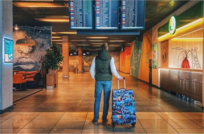 Surabaya & Malang: Private Transfer To The Hotels or Airport - Experience Highlights