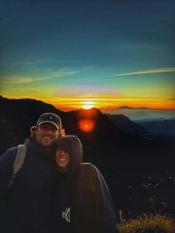 Surabaya: Mount Bromo Sunrise Efficient 1 Day Tour - Why This Tour Stands Out