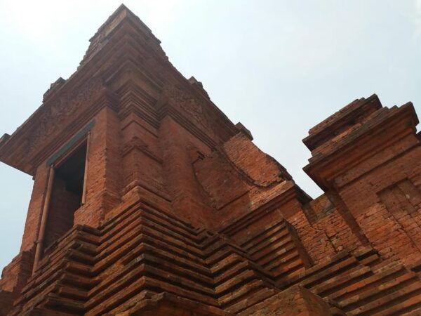 Surabaya Trowulan Historical Temple Tours From Surabaya Port - Pricing and Cancellation Policy