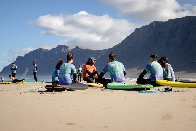 Surf Lesson for Beginners in Famara: Introduction in Surfing - Summary