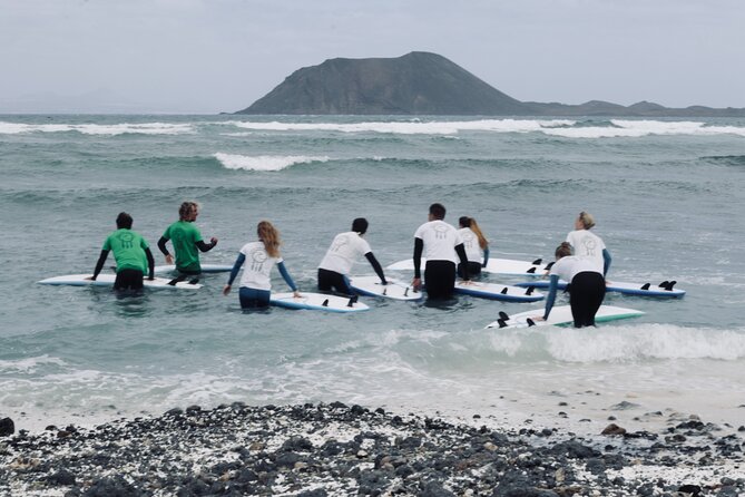 Surf Lessons for Beginners and Intermediates (6 People per Instructor) - Instructors & Transportation