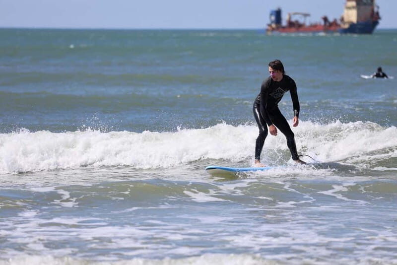 Surf lessons in Figueira da Foz - An Inside Look at Surf Lessons in Figueira da Foz