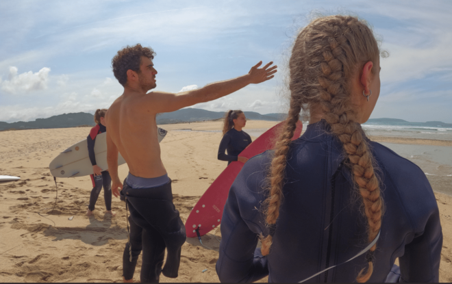 Surf & Trip & Live Music - Surf Equipment and Extras