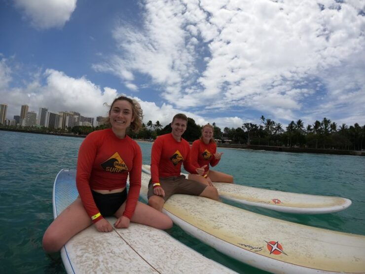 Surfing Lesson in Waikiki, 3 or More Students, 13yo or Older - Good To Know