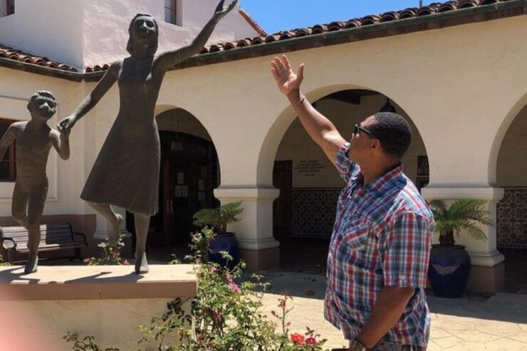 Surprise: Mobile Scavenger Hunt City Exploration Game - Game Experience