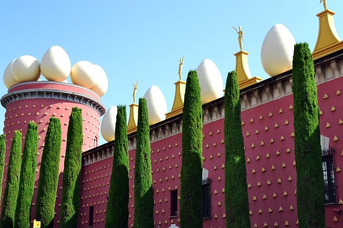 Surreal Experience: Visit the Dalí Museum - Interactive Experiences