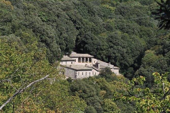 Surroundings of Assisi: in the Footsteps of Saint Francis - Discovering the Natural Beauty of Assisi