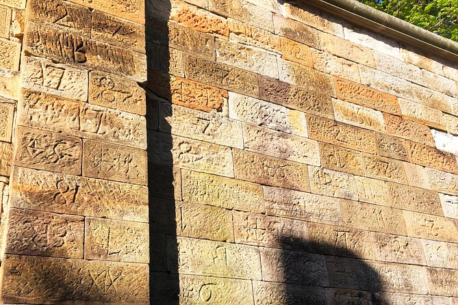 Surry Hills & Darlinghurst History Tour — Gangsters, Girls & Grog - Assistance and Product Code Information