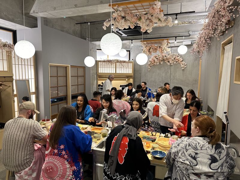 Sushi Making Class with Kimono near Tokyo Tower in Tokyo - Step by step with a patient chef