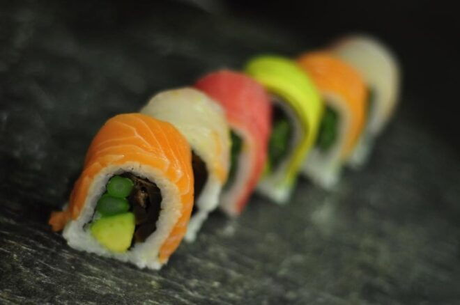 Sushi Making Cooking Class in Chiang Mai With Master Chef - Meet Master Chef Mr. Tony
