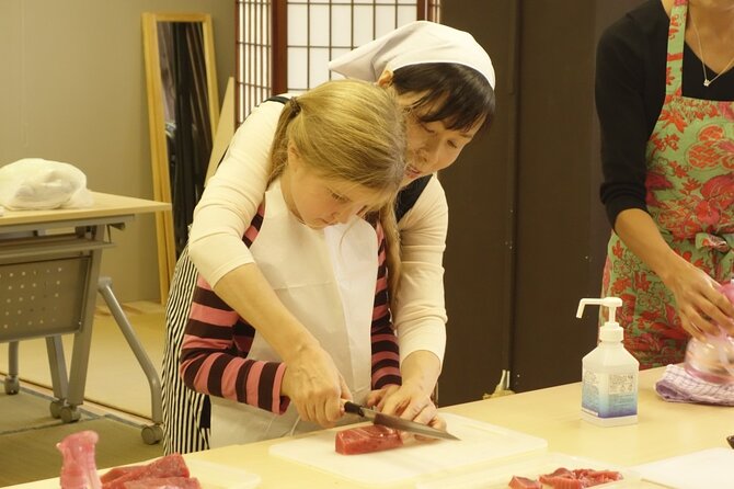Sushi Making Experience in Front of Tokyotower - Booking and Reservation Process