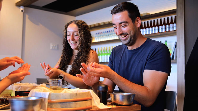Sushi Making Tokyo Roll and Authentic Japanese Sushi Class - A one-hour taste of sushi in Asakusa